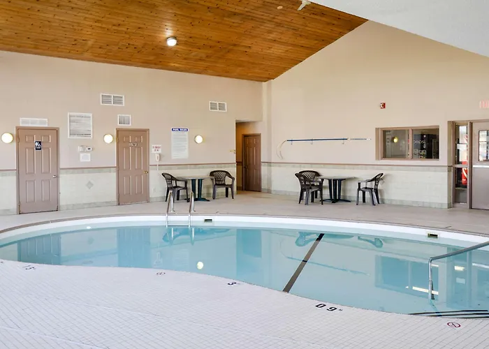 Rodeway Inn 2*